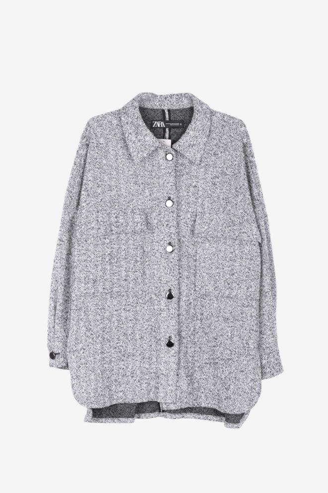 Saco liviano Zara