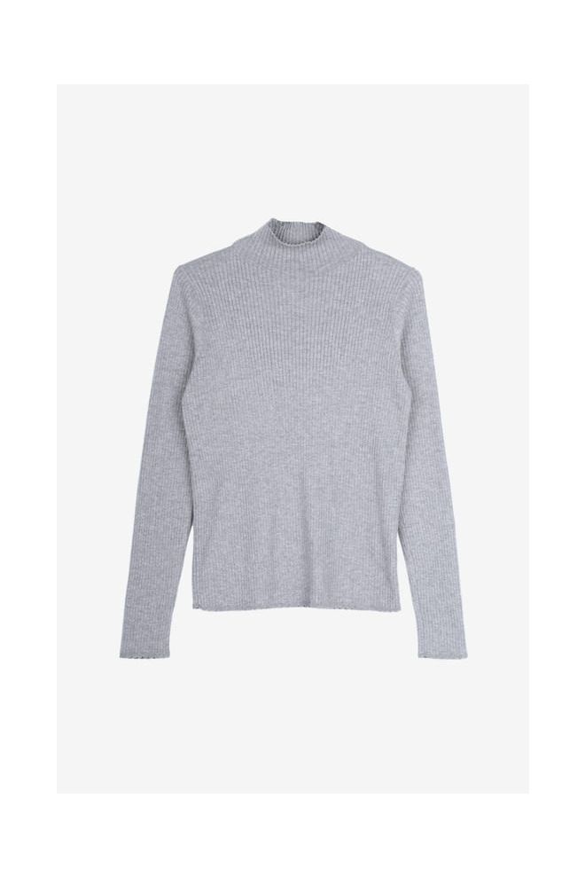 Polera Uniqlo