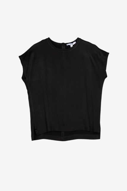 Remera NAUM