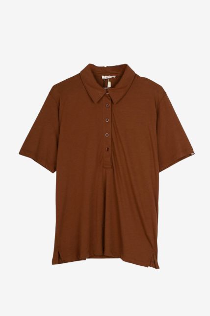 Remera Etiqueta Negra