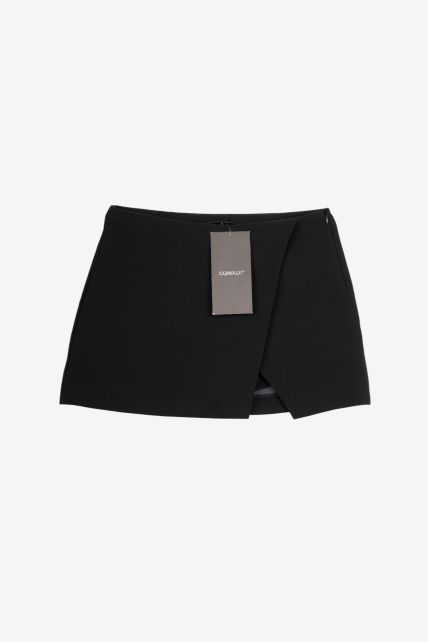 Pollera Complot