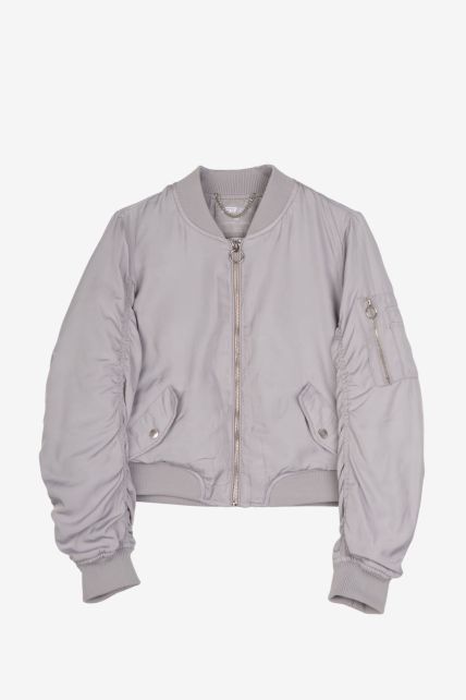 Campera de tela MARCA INTERNACIONAL
