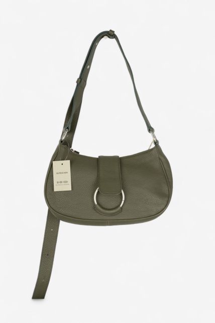 Cartera chica de cuero