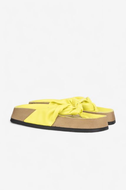 Sandalias