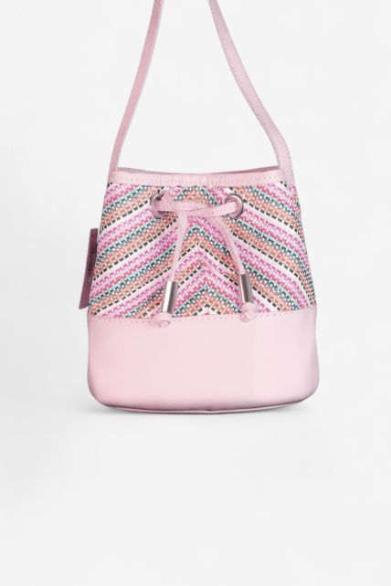 Cartera chica de cuero