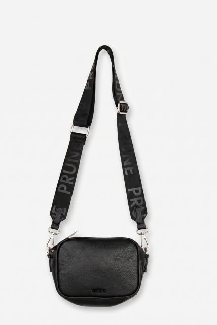 Cartera chica de cuero