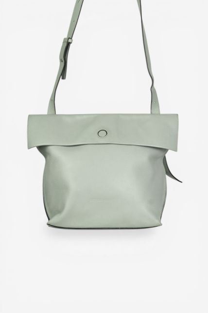 Cartera grande de cuero