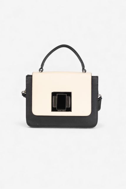 Cartera chica de cuero