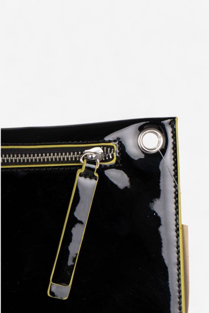 Sobre Mishka - Second Image