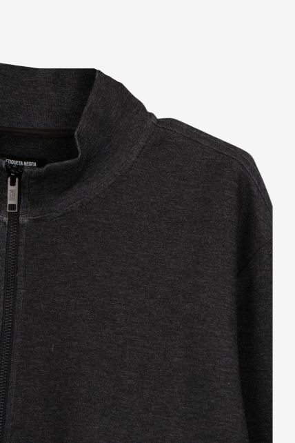 Campera Deportiva Etiqueta Negra - Second Image