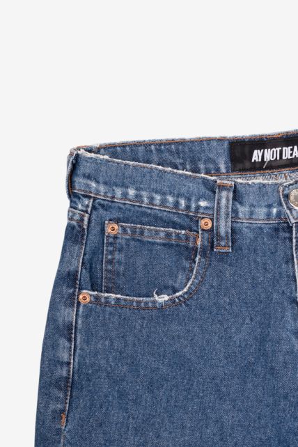 Short Ay Not Dead - Second Image