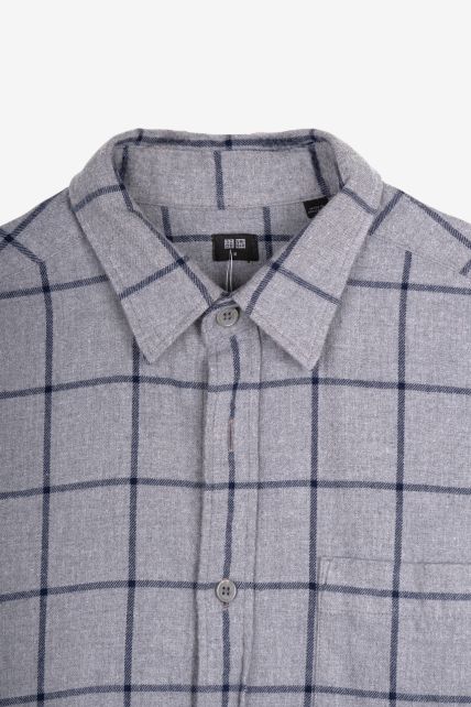 Camisa Uniqlo - Second Image