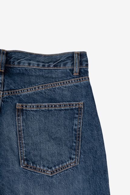 Jean - Second Image