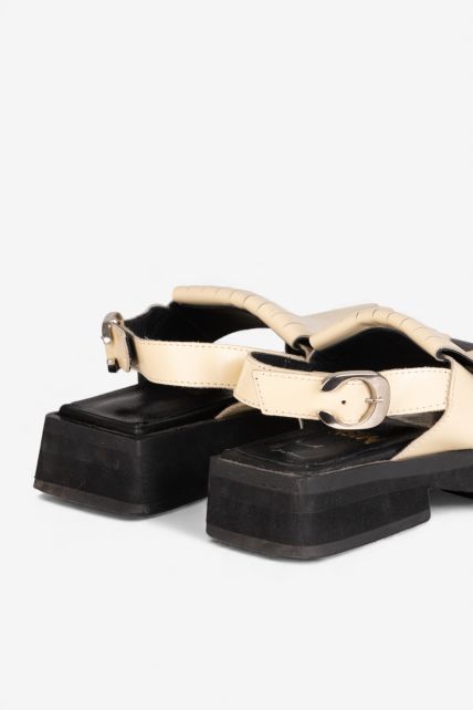 Sandalias - Second Image