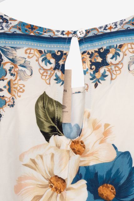 Blusa - Second Image