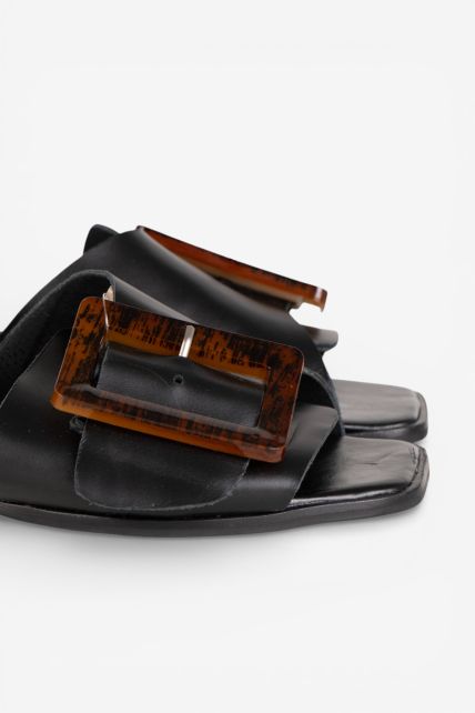 Chatitas - Second Image