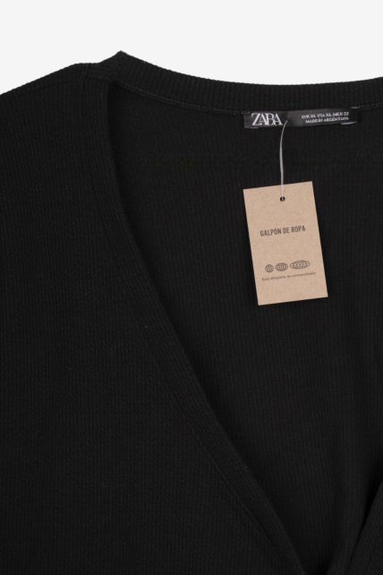 Blusa - Second Image