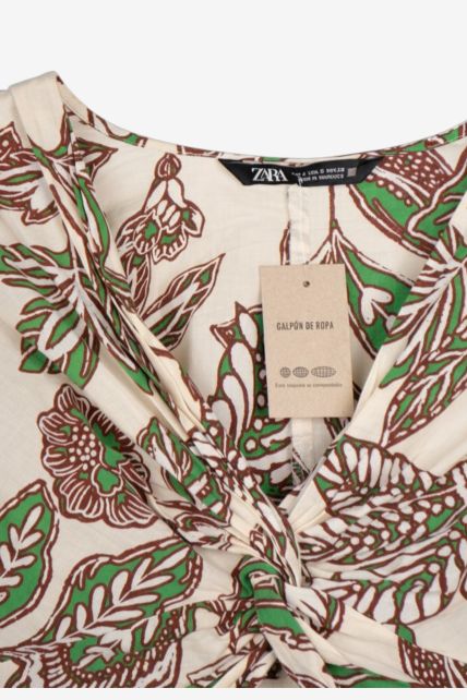 Blusa - Second Image