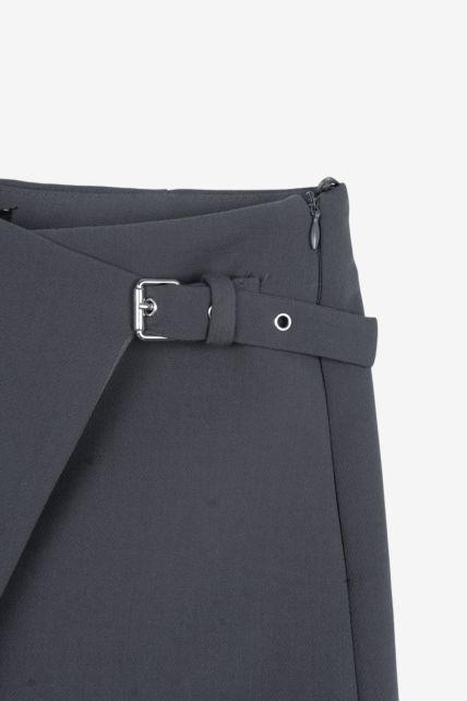 Short - Second Image