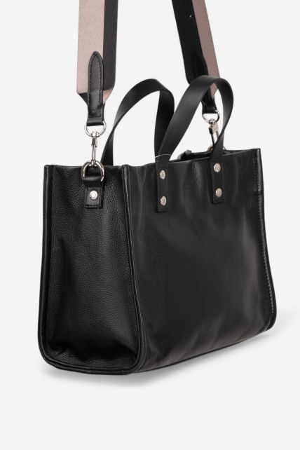 Cartera Chica - Second Image