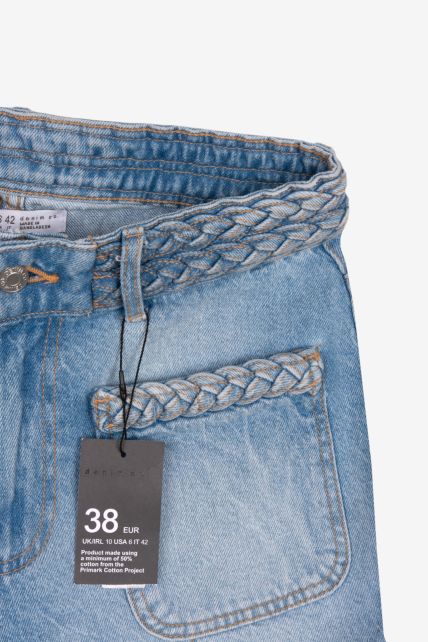 Short - Second Image