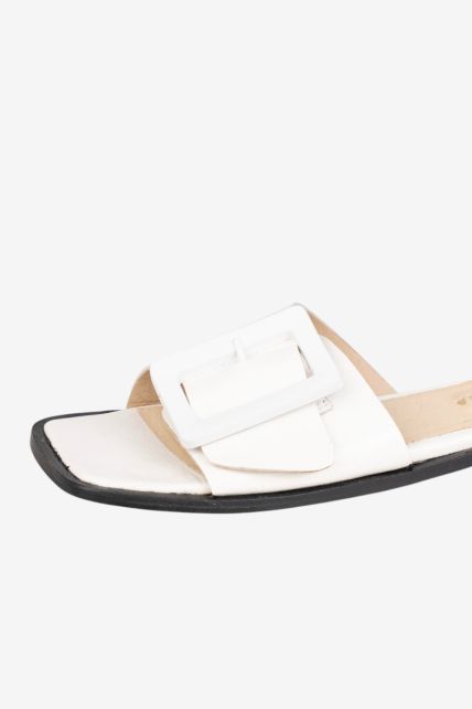 Chatitas - Second Image