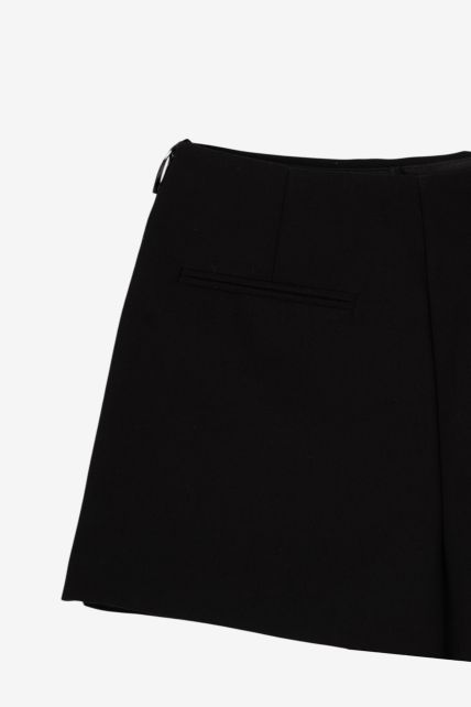 Short - Second Image