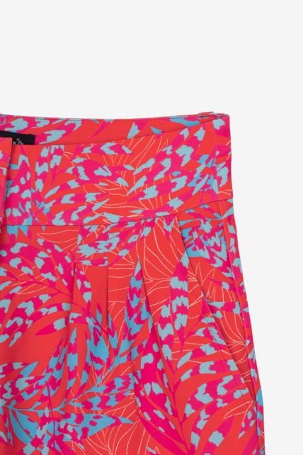 Short - Second Image