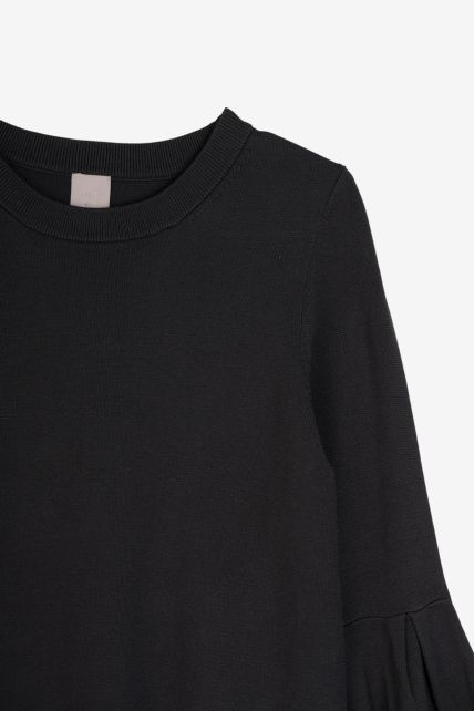 Sweater - Second Image