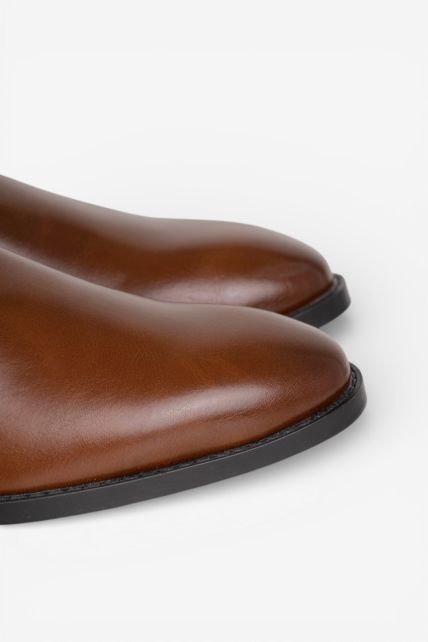 Botas - Second Image