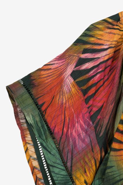 Blusa - Second Image