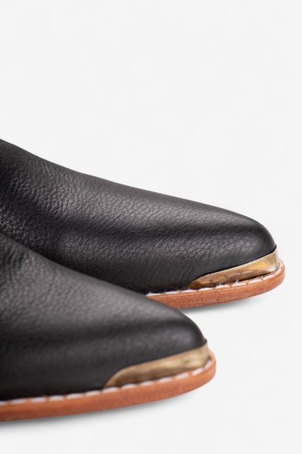 Botas - Second Image