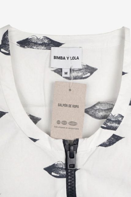 Blusa - Second Image