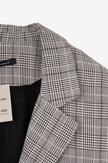 Blazer - Second Image