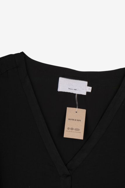 Blusa - Second Image