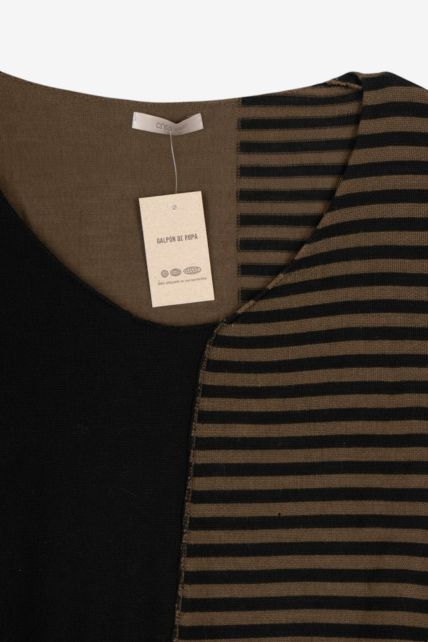 Sweater - Second Image