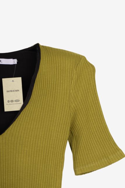 Blusa - Second Image